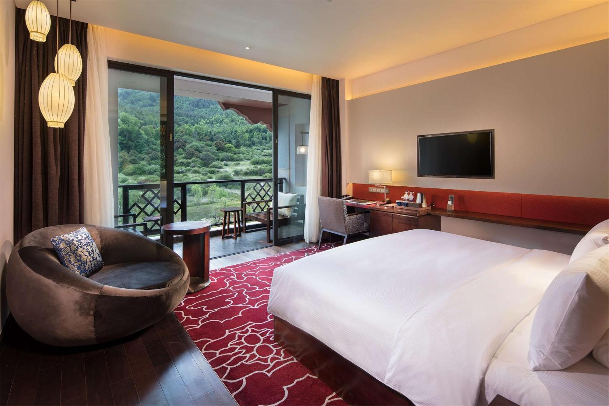 Hilton Linzhi Resort Nyingchi Exterior foto